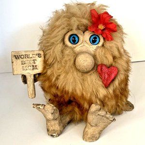 Vintage Wooden Troll World's Best Mom Wood Sign Hairy Mother's Day Gift Big Feet